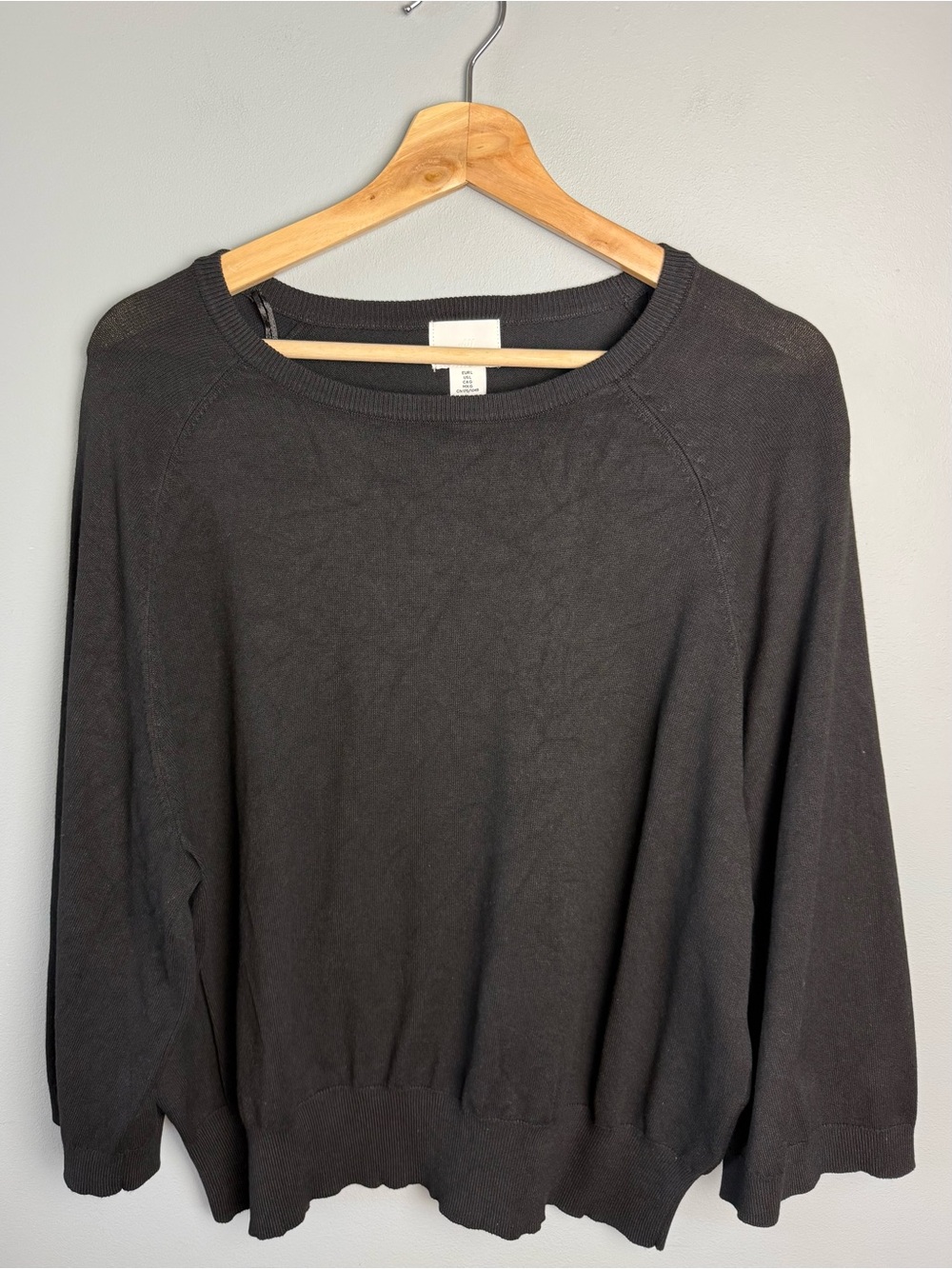 H&M Black Crewneck Pullover Sweater